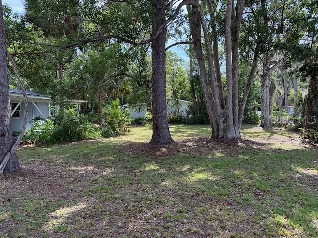 406 ZOLLER STREET, Brooksville, FL 34601