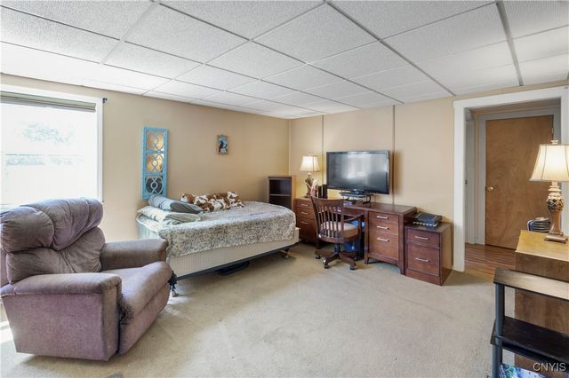7410 Rice Road, Throop, NY 13021