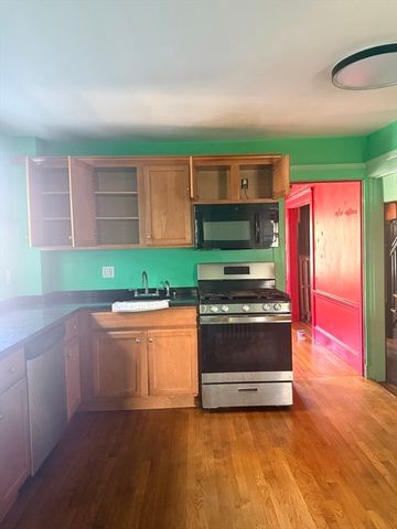 41 Colberg, Boston, MA 02131