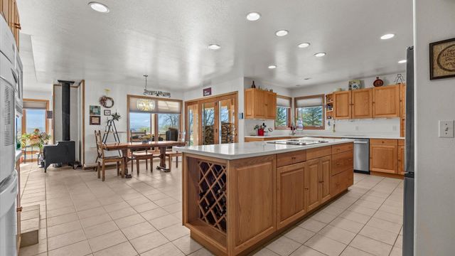 33059 J Road, Hotchkiss, CO 81419