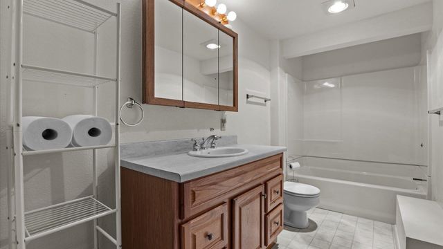 33059 J Road, Hotchkiss, CO 81419