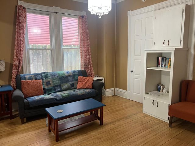 739 Sims Avenue, Saint Paul, MN 55106