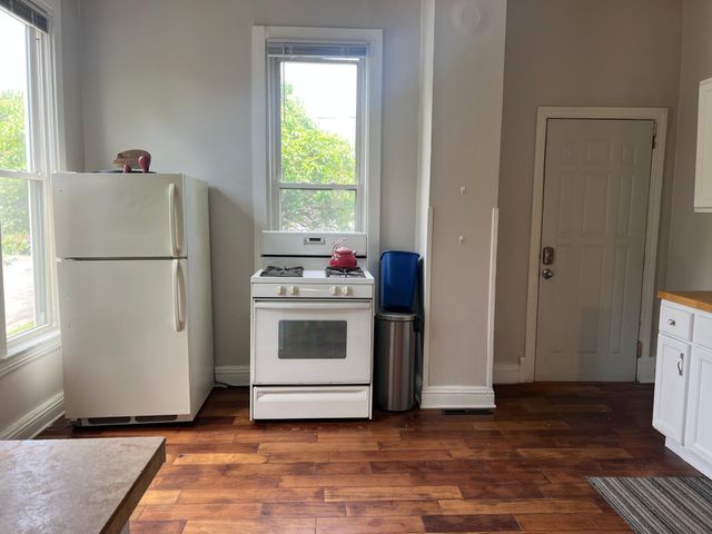 739 Sims Avenue, Saint Paul, MN 55106