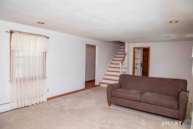 1240 High Road, Berlin, CT 06037