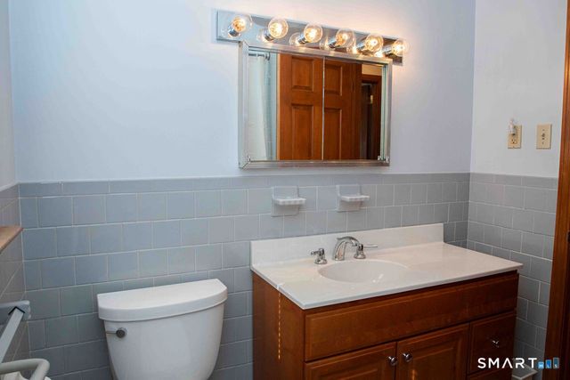 1240 High Road, Berlin, CT 06037