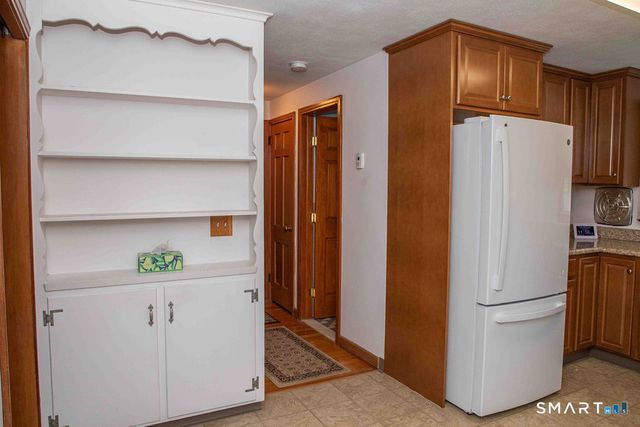 1240 High Road, Berlin, CT 06037