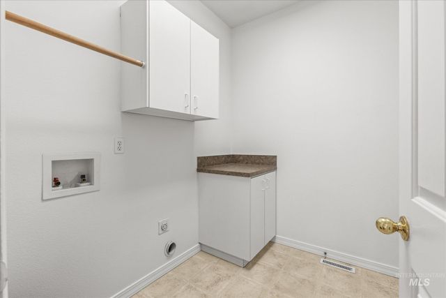 6270 N Sparkford Way, Boise, ID 83713