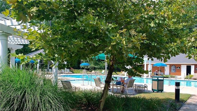 2709 Browning DR, Virginia Beach, VA 23456