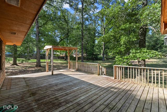 128 Ardis Drive, Haughton, LA 71037