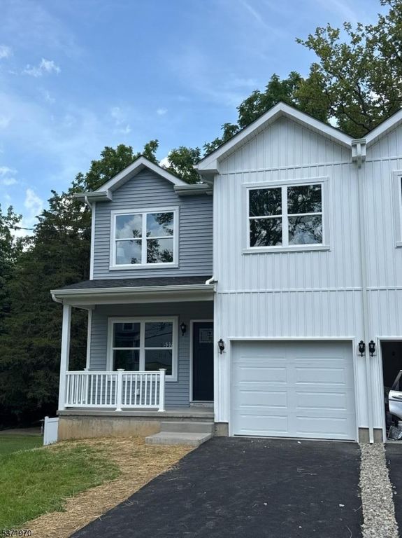 537 Liberty Blvd, Pohatcong Twp., NJ 08865
