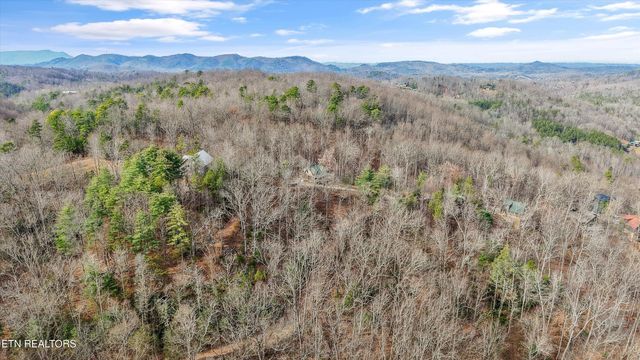 Locke Ridge Way, Sevierville, TN 37876