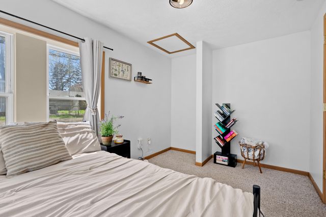 121 Prospect Street, Plainwell, MI 49080