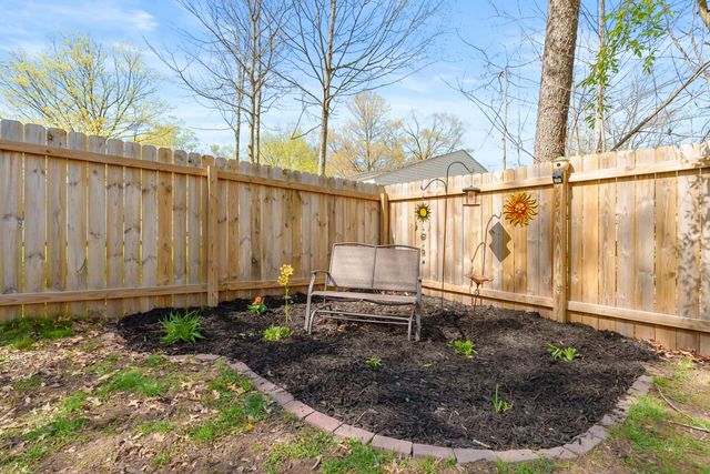 121 Prospect Street, Plainwell, MI 49080