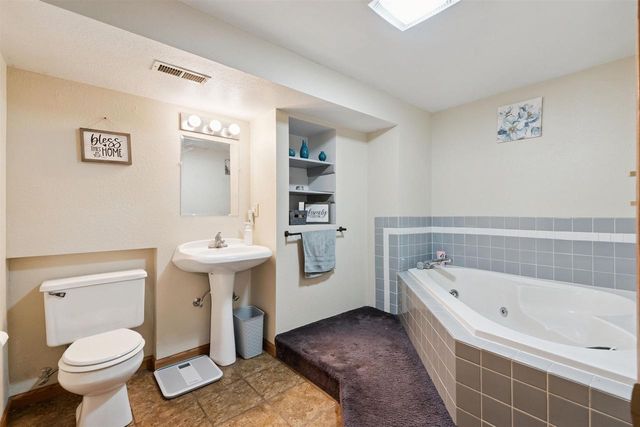 243 Maureen Avenue, Dickeyville, WI 53808