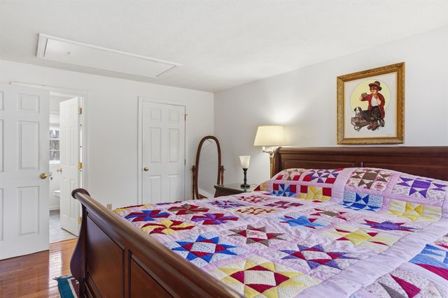 2 Freshwater Court, Nashua, NH 03060