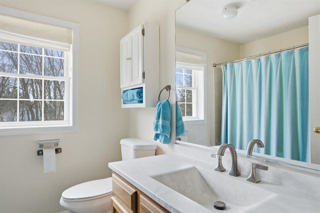 2 Freshwater Court, Nashua, NH 03060