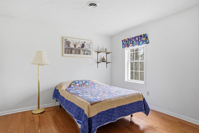 2 Freshwater Court, Nashua, NH 03060