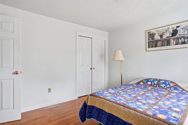 2 Freshwater Court, Nashua, NH 03060