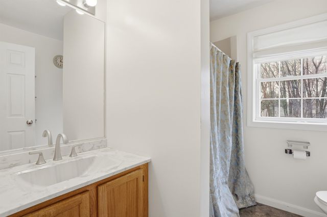 2 Freshwater Court, Nashua, NH 03060