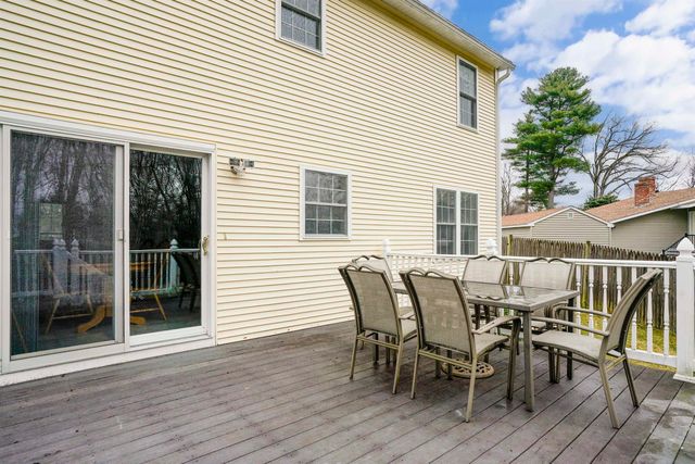 2 Freshwater Court, Nashua, NH 03060
