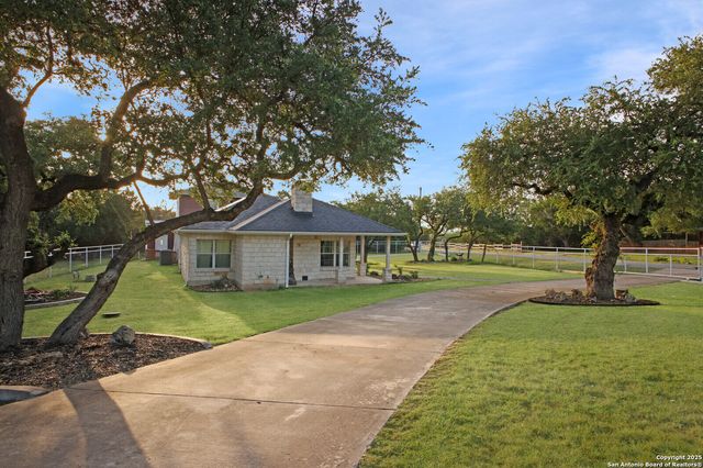 1411 driftwood, Spring Branch, TX 78070