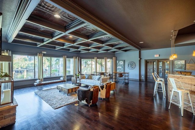 9900 Mcneil Drive 01307, Austin, TX 78750