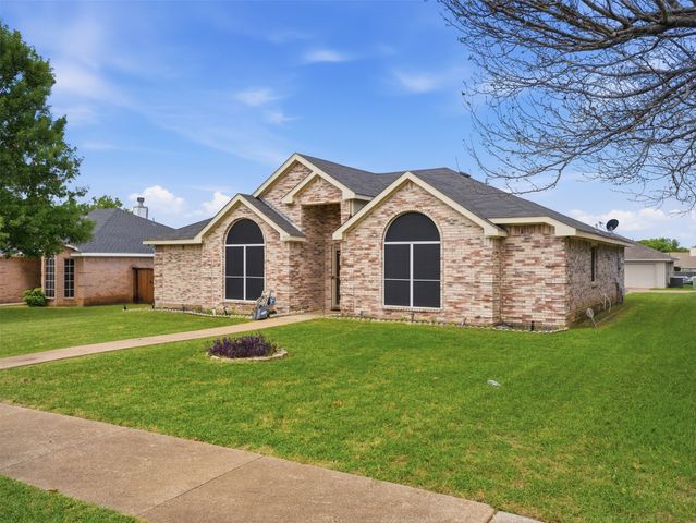 1531 Rebecca Lane, Lancaster, TX 75134