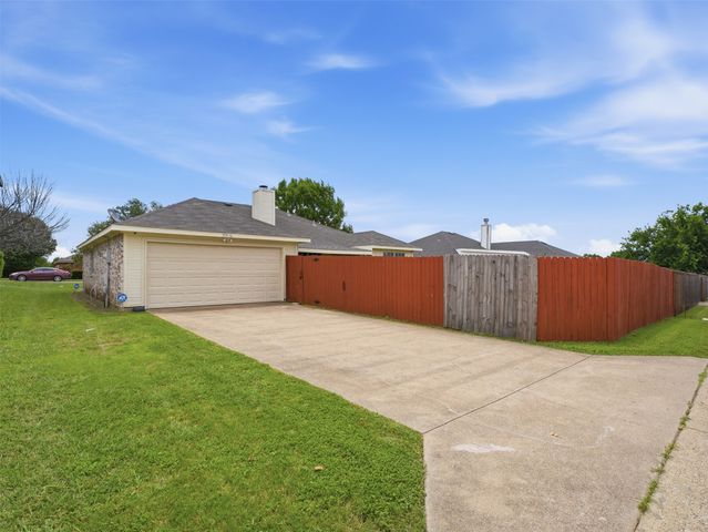 1531 Rebecca Lane, Lancaster, TX 75134