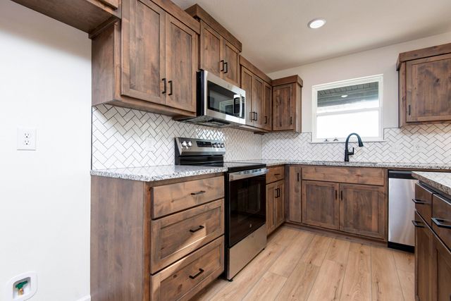 852 E Virginia Lane Lot 207, Nixa, MO 65714