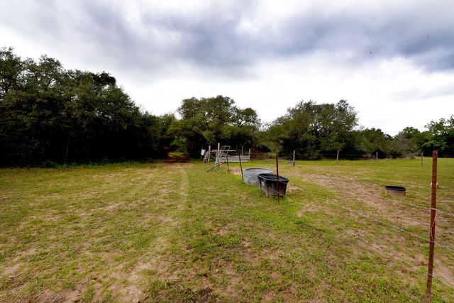 TBD East Interstate 10 Frontage Road, Weimar, TX 78962