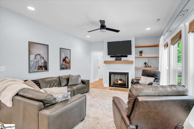 11 Echo Drive, Travelers Rest, SC 29690