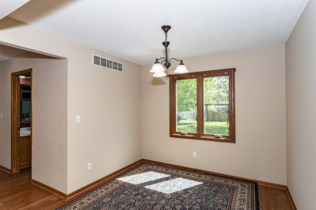 3814 Brookdale Avenue, Ames, IA 50010