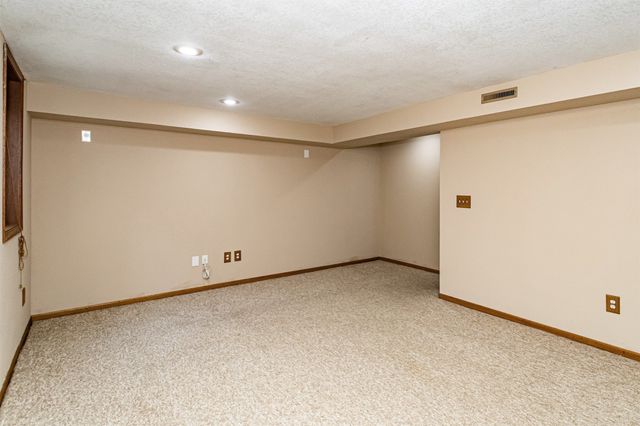 3814 Brookdale Avenue, Ames, IA 50010