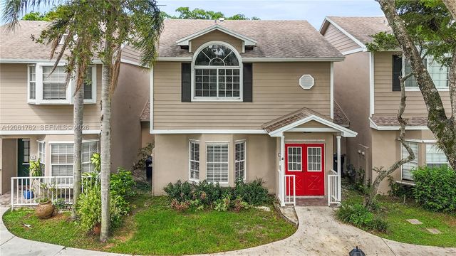 12201 SW 148th St 201, Miami, FL 33186