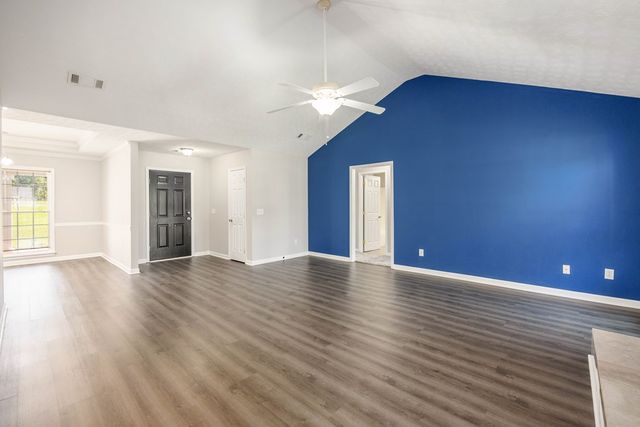 187 Mountain View Road, Hamilton, GA 31811