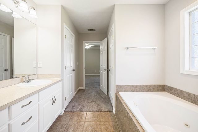 187 Mountain View Road, Hamilton, GA 31811