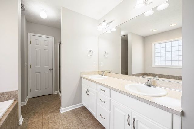 187 Mountain View Road, Hamilton, GA 31811