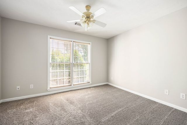 187 Mountain View Road, Hamilton, GA 31811