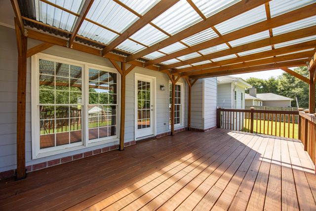 187 Mountain View Road, Hamilton, GA 31811