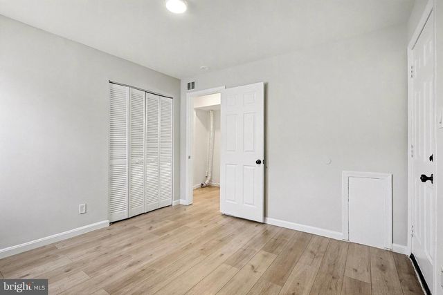 40 E REED AVE, Alexandria, VA 22305