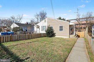 40 E REED AVE, Alexandria, VA 22305