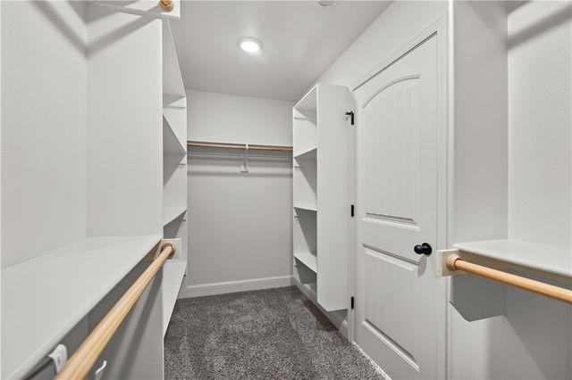 5908 Meade Street, Bentonville, AR 72713