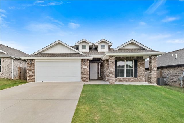 5908 Meade Street, Bentonville, AR 72713