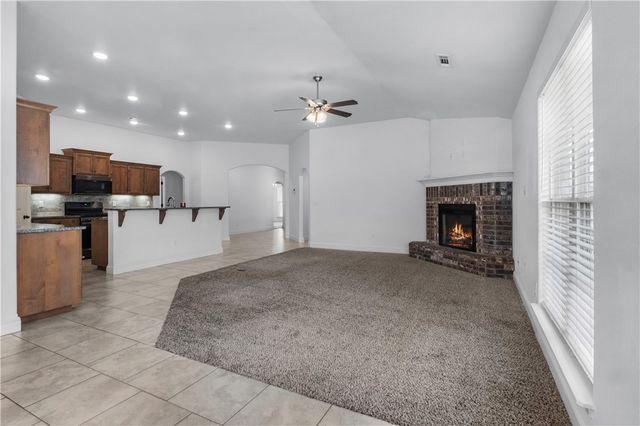 5908 Meade Street, Bentonville, AR 72713