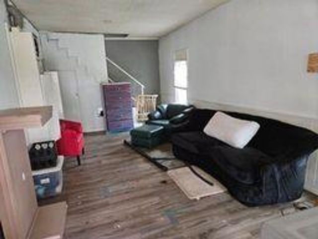 2647 Denver Avenue, Kansas City, MO 64127