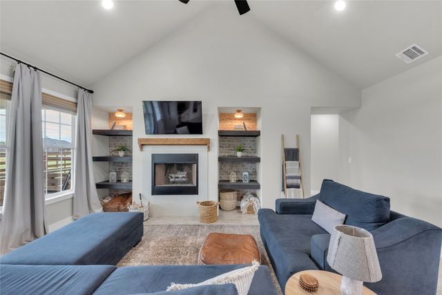 6017 Raspberry Lane, Joshua, TX 76058