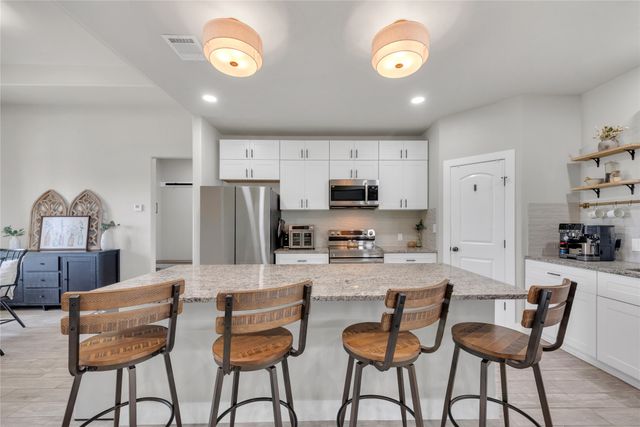 6017 Raspberry Lane, Joshua, TX 76058