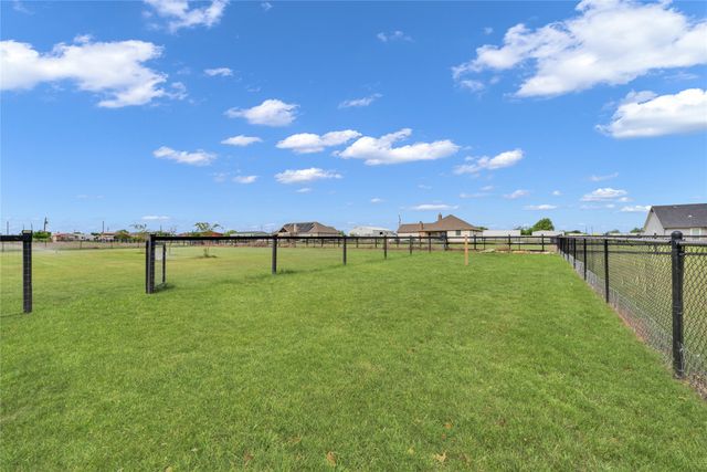 6017 Raspberry Lane, Joshua, TX 76058