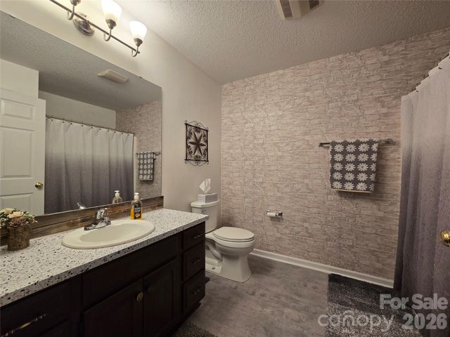 505 2nd Street Place NE D2, Conover, NC 28613