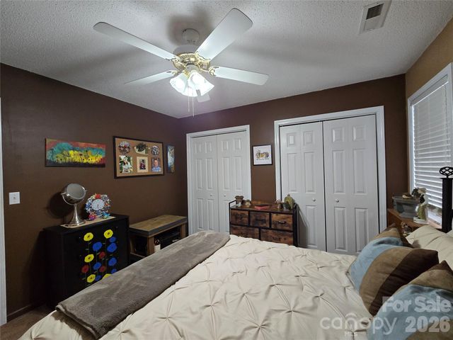 505 2nd Street Place NE D2, Conover, NC 28613